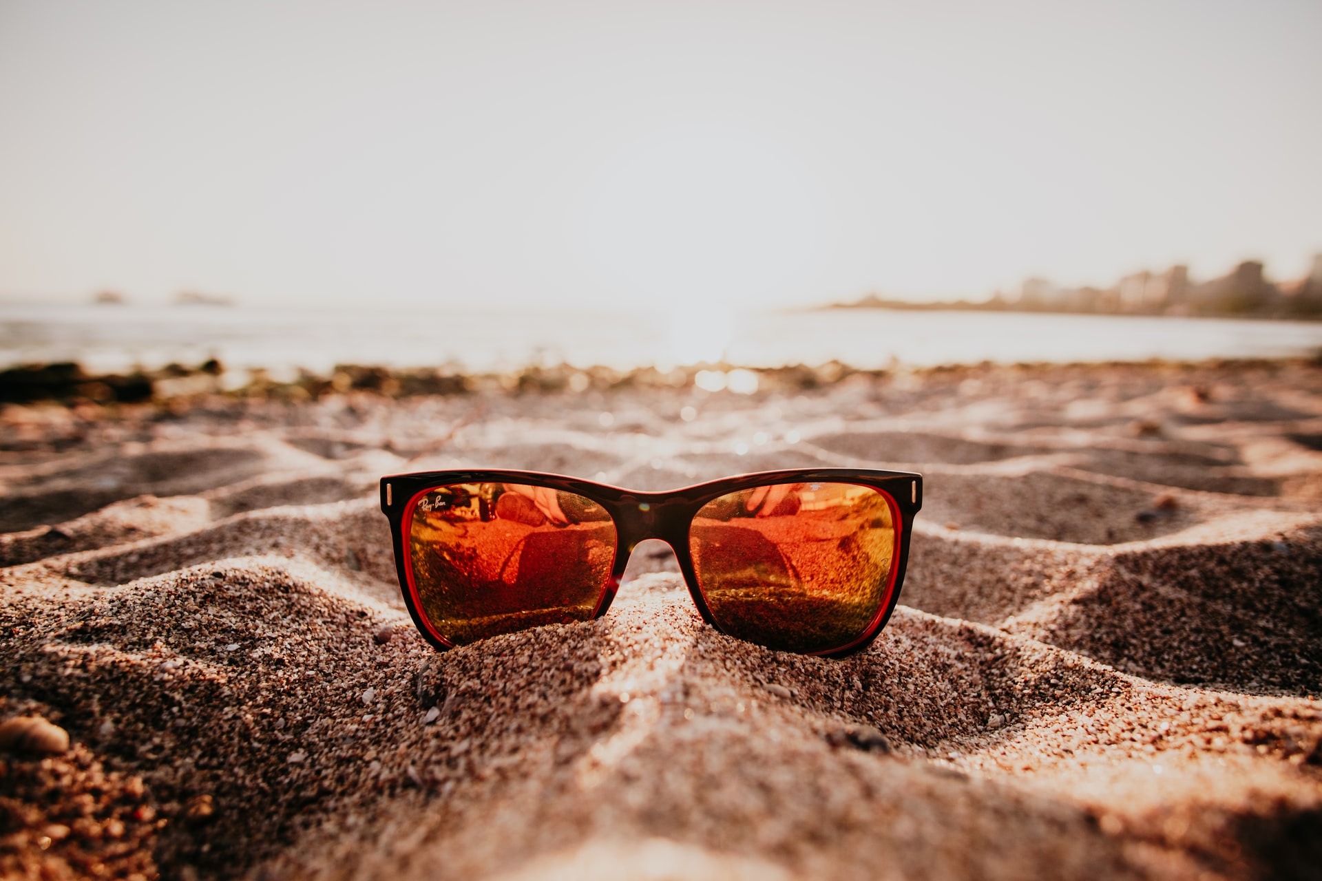 Какво значи UV защита и поляризация на слънчевите очила?